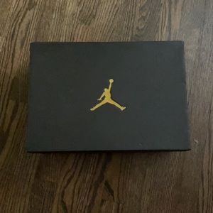 Jordan 1 red and black (banned 2020)